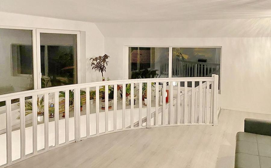 Casă individuală cu 5 camere cu Canalizare în Cernatu