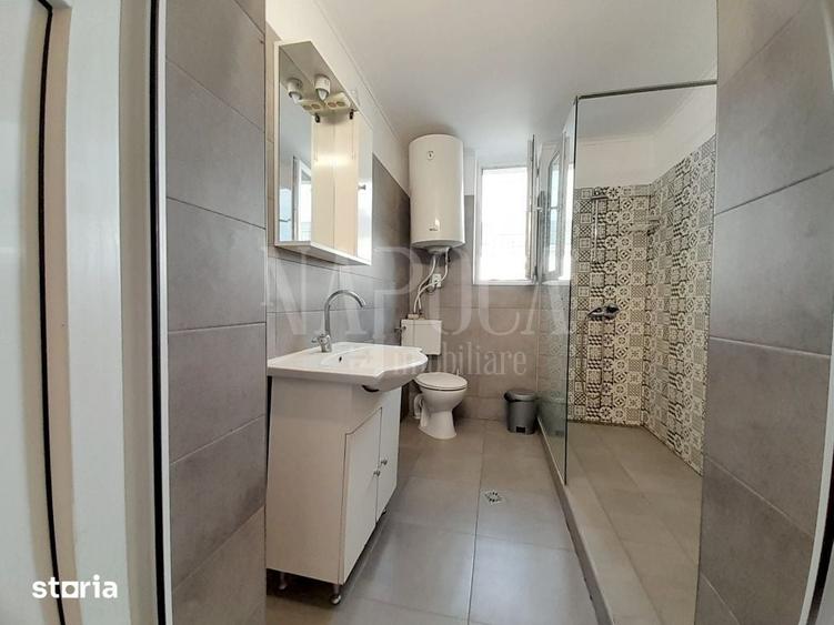 Casă cu 7 camere cu Teren 551 Mp în Sânmartin