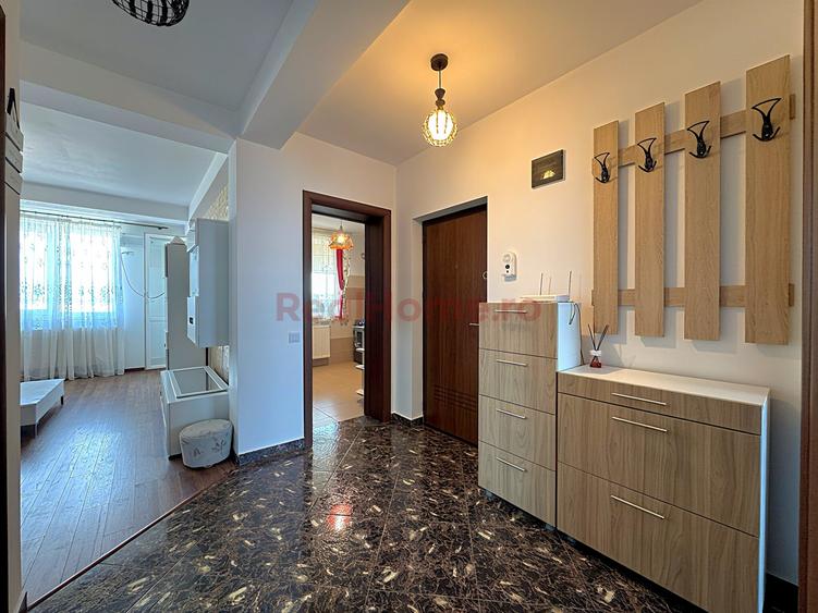 Apartament cu 3 camere decomandat, mobilat în Popești-Leordeni