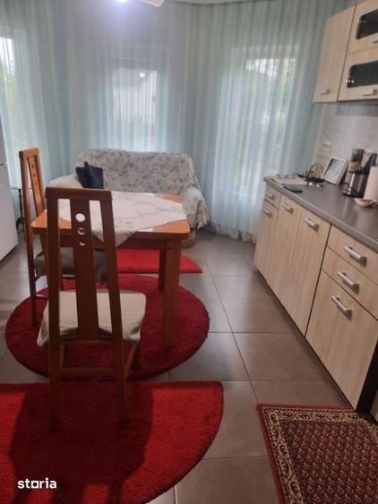Casă cu 5 camere cu Teren 3000 Mp în Frătăuții Vechi