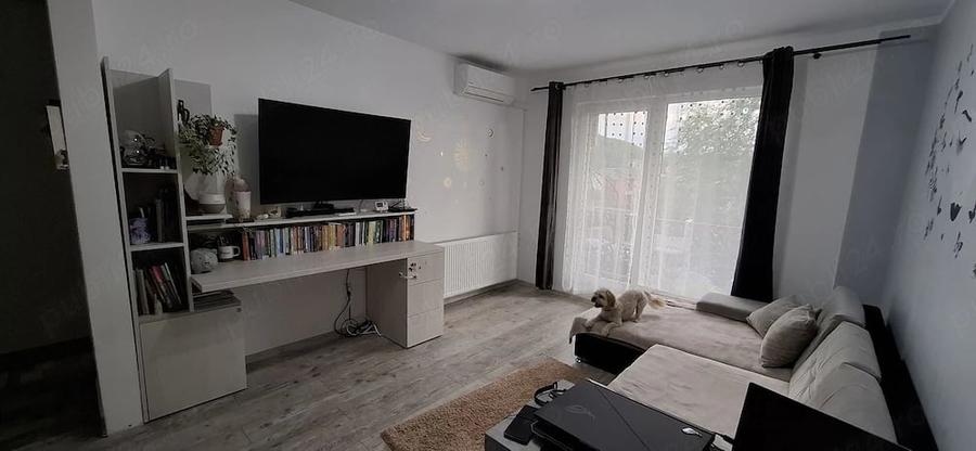Apartament cu 2 camere decomandat în Florești