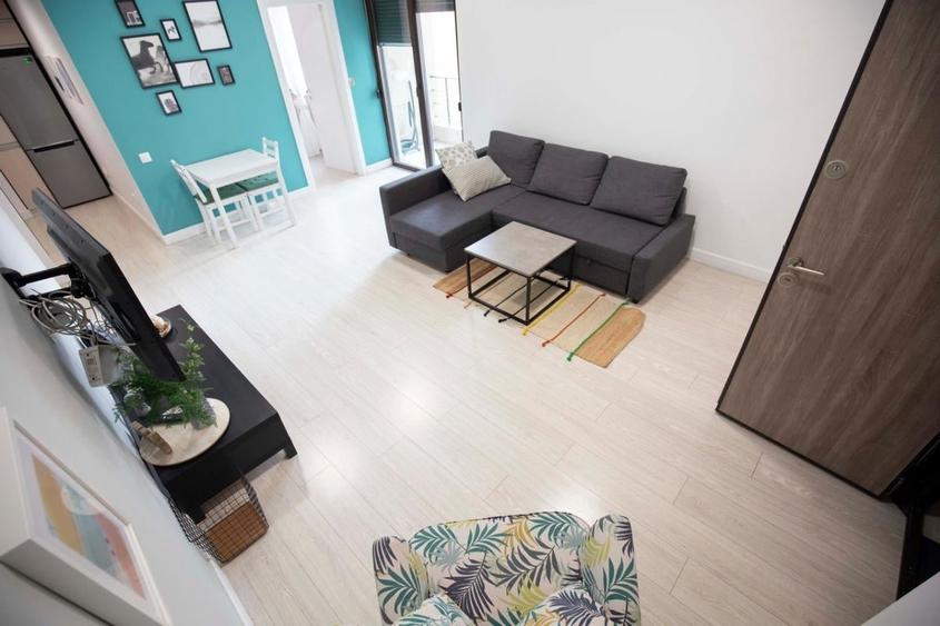 Apartament cu 2 camere semidecomandat în Calea Victoriei