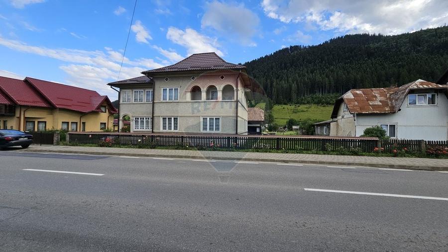 Teren Construcții intravilan de 4822 mp, în Central