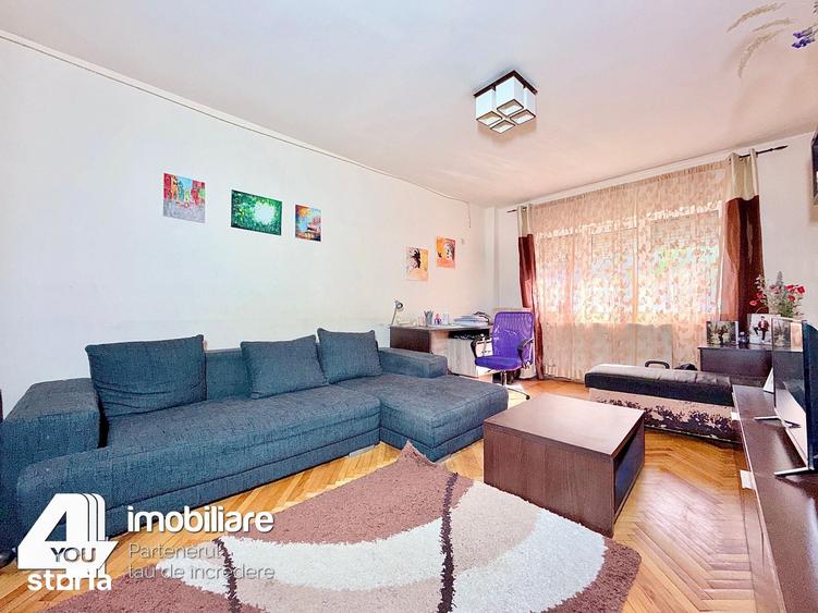 Apartament cu 3 camere decomandat în Micălaca