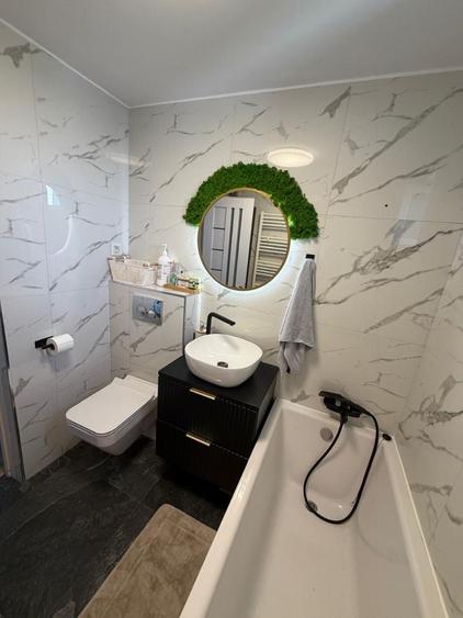 Apartament cu 2 camere decomandat în Exterior Vest