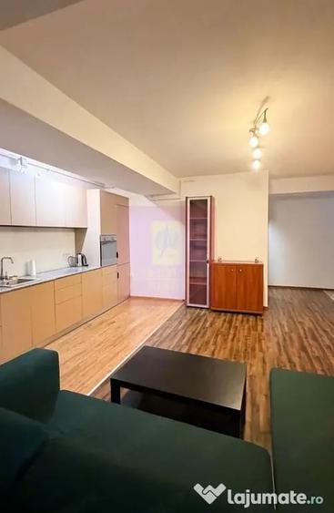 Apartament cu 2 camere semidecomandat în Dristor