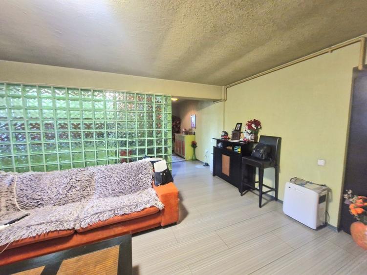Apartament cu 2 camere decomandat, mobilat în Drumul Taberei