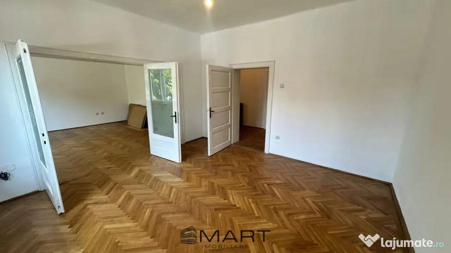 Casă cu 3 camere cu Teren 250 Mp în Calea Poplăcii