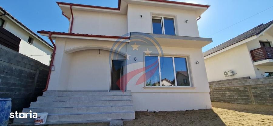 Casă cu 4 camere cu Teren 480 Mp în Malu Mare