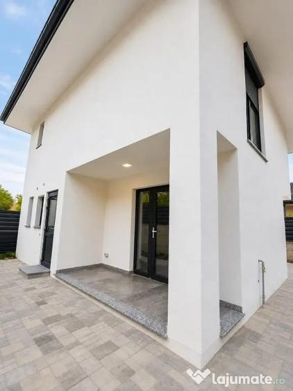 Casă cu 3 camere cu Teren 300 Mp în Burdujeni