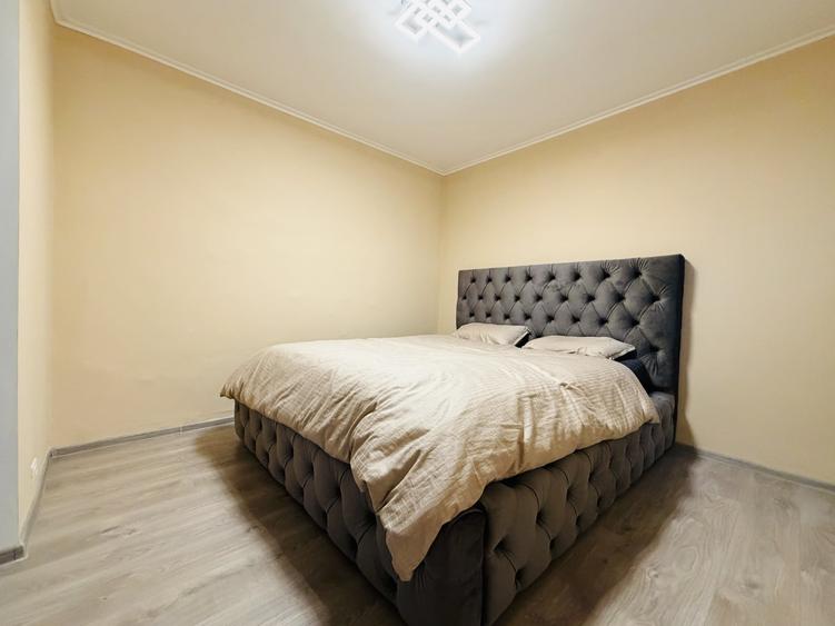 Apartament cu 3 camere decomandat, mobilat în Lipovei