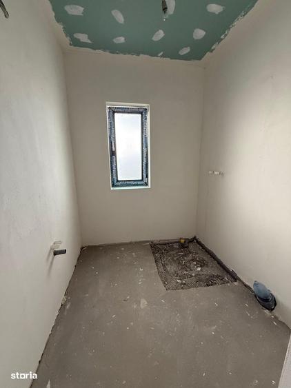 Casă cu 3 camere în Satu Nou de Jos