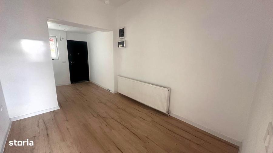 Apartament cu 3 camere în Piața Cluj