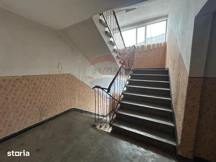 Garsonieră semidecomandată în Sud