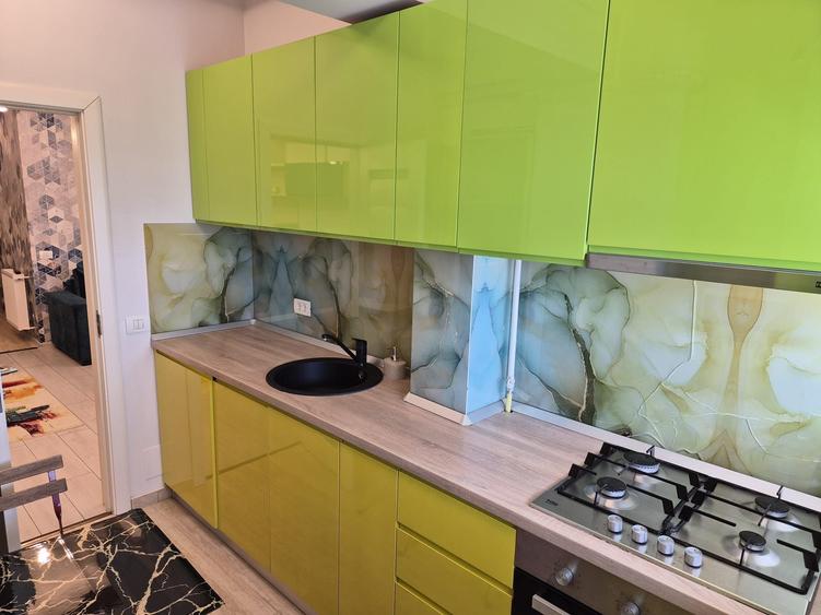 Apartament cu 2 camere decomandat în Gara