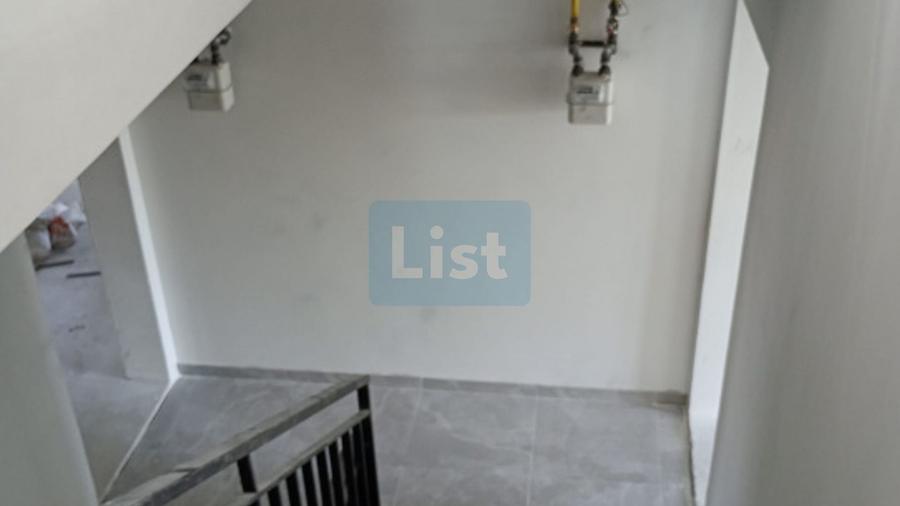 Apartament cu 3 camere decomandat în Micro 14