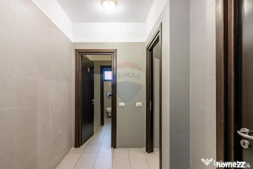 Spațiu comercial, de 240 mp, în Mihai Bravu