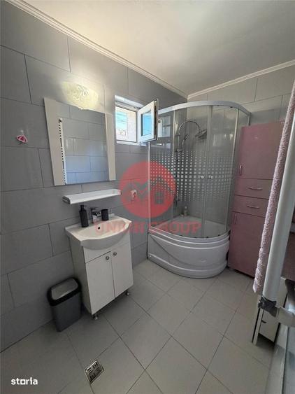 Casă cu 3 camere în Delfinariu