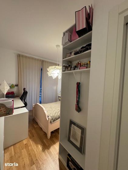 Apartament cu 3 camere în 13 Septembrie