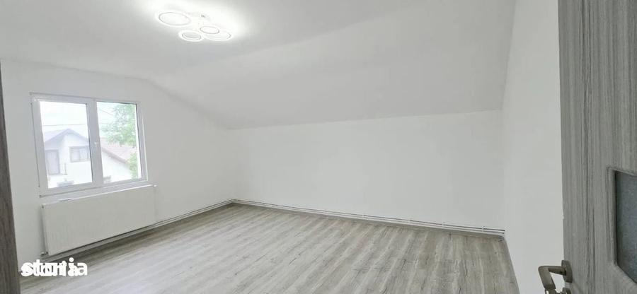 Casă cu 4 camere în Lunca Cetățuii