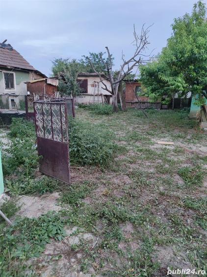Casă cu 3 camere cu Teren 279 Mp în Stolnici