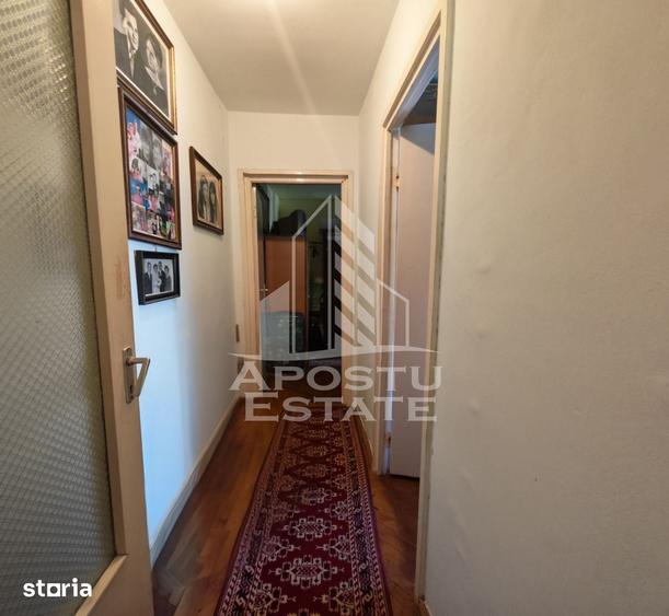 Apartament cu 4 camere în Circumvalațiunii