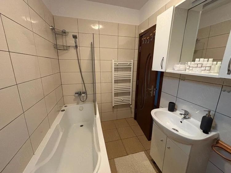 Apartament cu 2 camere decomandat în Iris