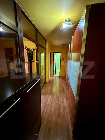 Apartament cu 3 camere decomandat în Decebal