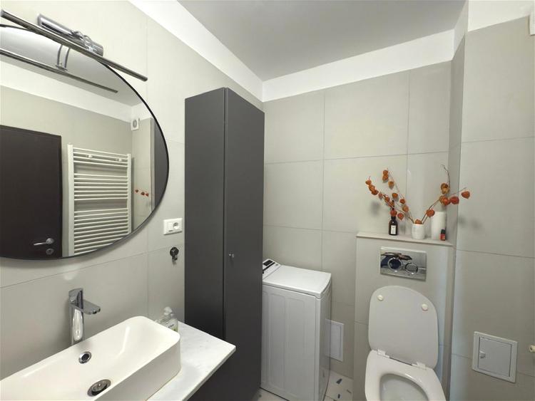 Apartament cu 2 camere decomandat, mobilat în Bună Ziua