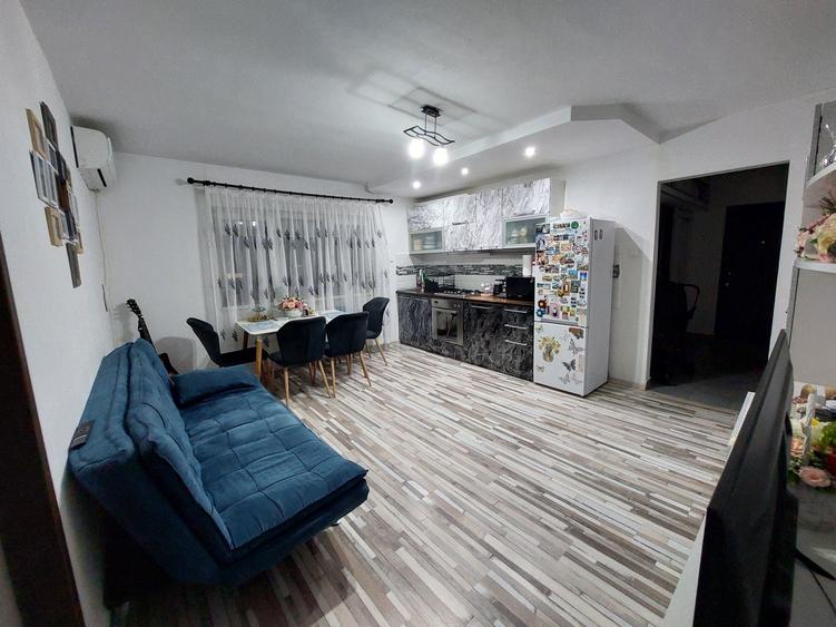Apartament cu 2 camere decomandat în Rogerius