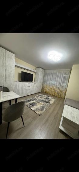 Garsonieră decomandată în Giulești