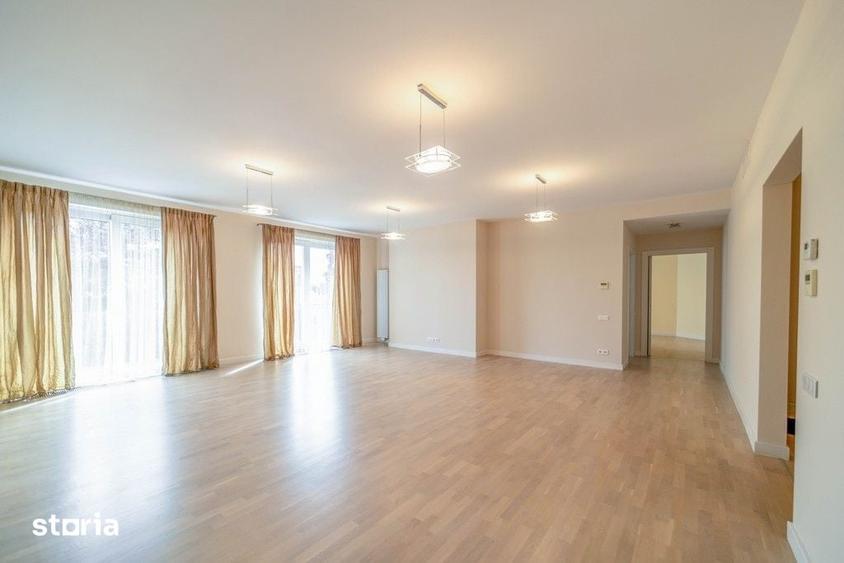 Apartament cu 4 camere în Dorobanți