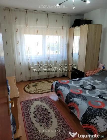 Apartament cu 2 camere decomandat în Poarta 6