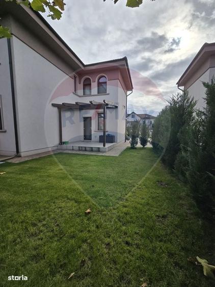 Casă cu 4 camere cu Teren 300 Mp în Ferme