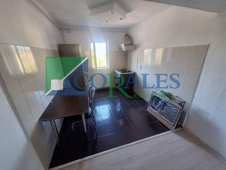Apartament cu 2 camere decomandat, mobilat în Lipovei