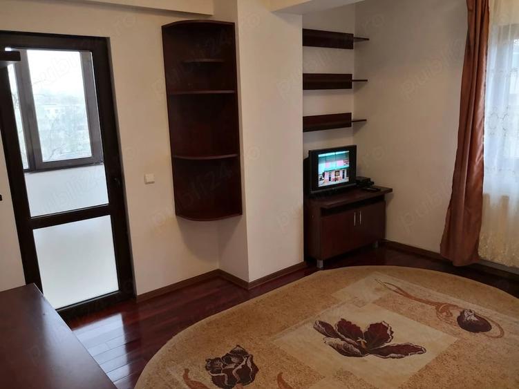 Apartament cu 2 camere decomandat în Tătărași