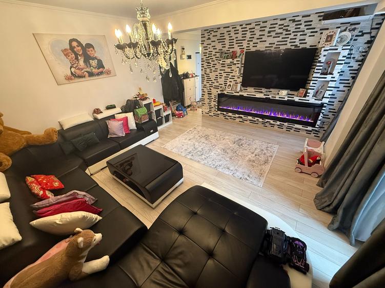 Apartament cu 3 camere decomandat, mobilat în Chiajna