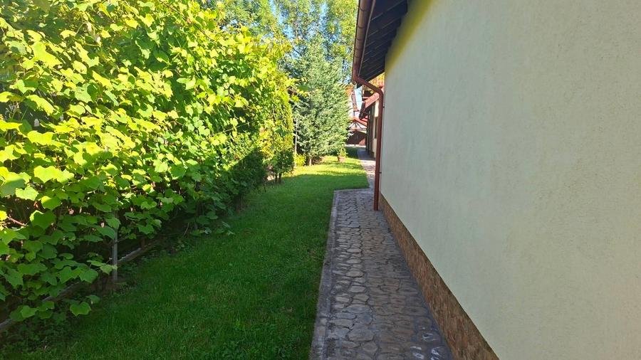 Casă individuală cu 3 camere cu Teren 200 Mp în Cornu de Jos (Cornu)