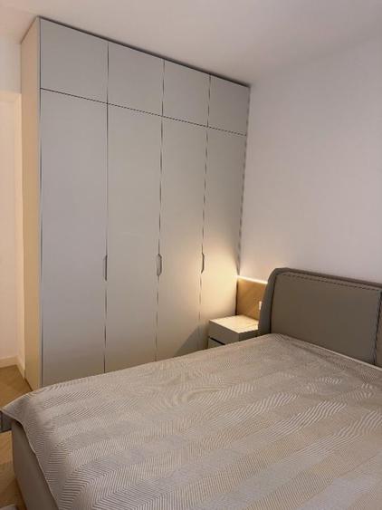 Apartament cu 3 camere decomandat, mobilat în Pipera