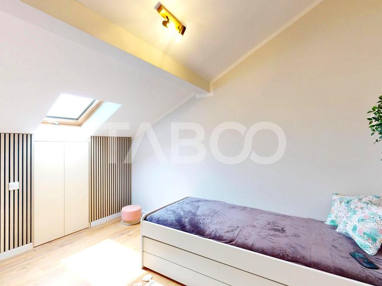 Apartament cu 3 camere decomandat în Periferie
