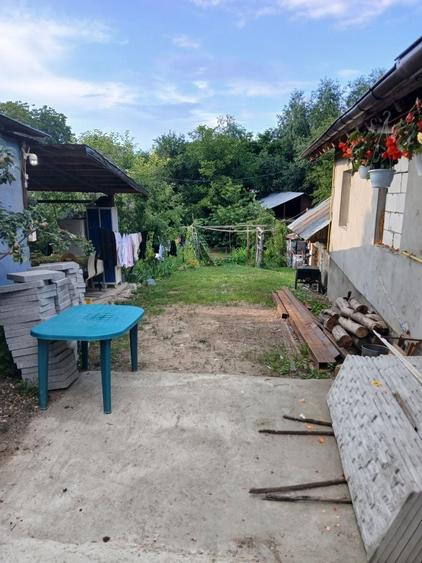 Casă cu 3 camere în Central