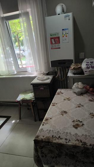 Apartament La Cheie cu 2 camere, zona Garii, parter cu balcon. - 6