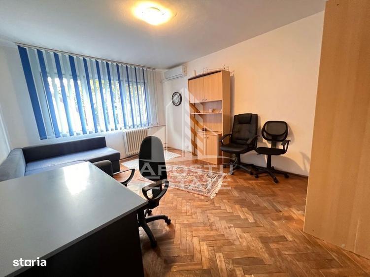 Garsonieră, mobilată în Fabric