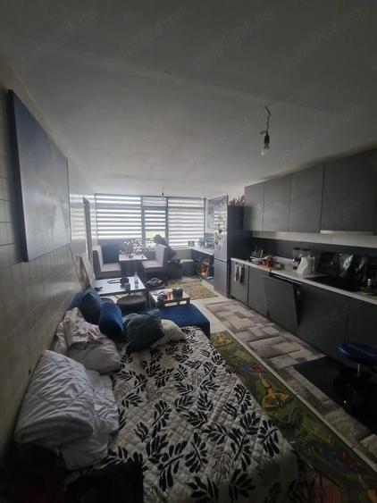 Casă cu 4 camere cu Teren 1723 Mp în Boldești
