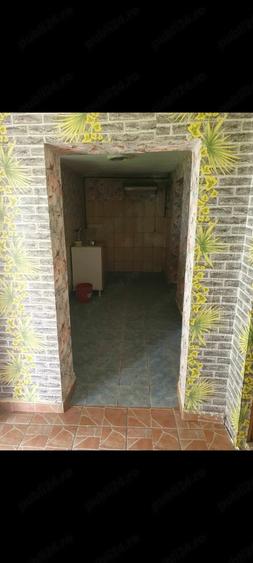 Casă cu 2 camere cu Teren 731 Mp în Turnu