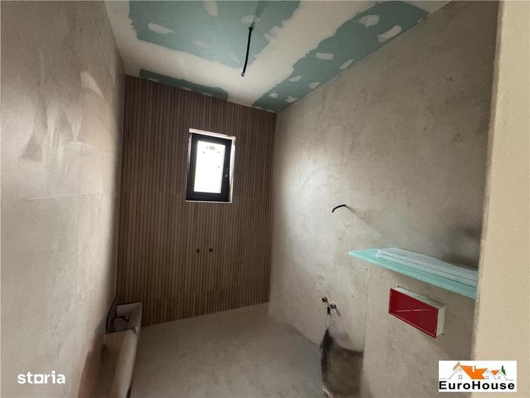 Casă cu 4 camere cu Teren 399 Mp în Central