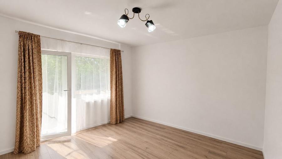 Apartament cu 2 camere decomandat, mobilat în Zorilor
