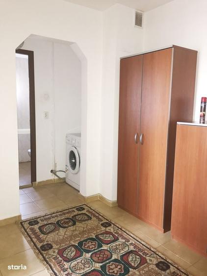 Garsonieră decomandată în Nord