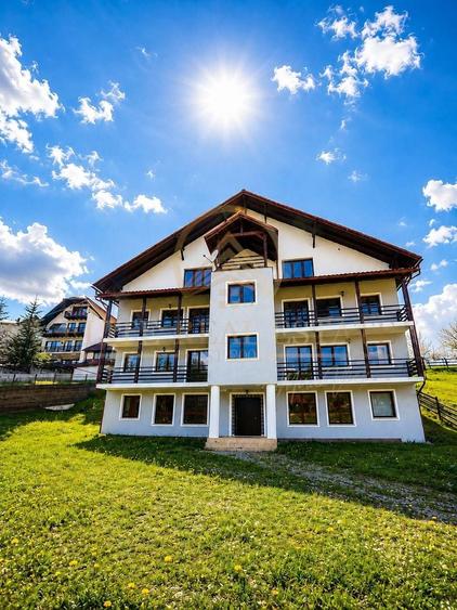 Hotel/Pensiune, de 393.17999267578 mp, în Bran