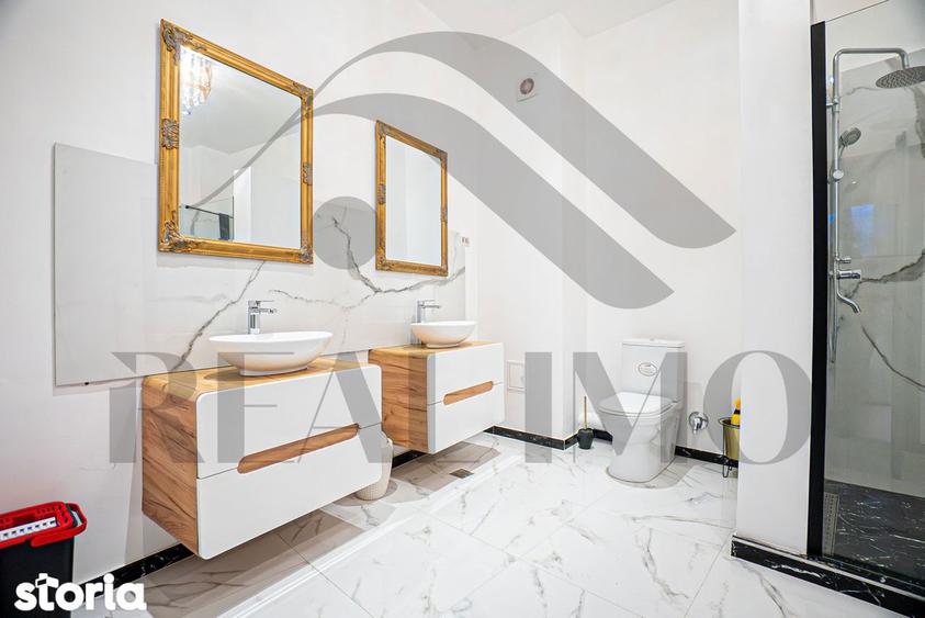 Apartament cu 3 camere, mobilat în Central
